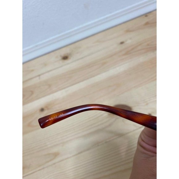 LE SPECS Polarized Athena Sunglasses - Picture 7 of 10